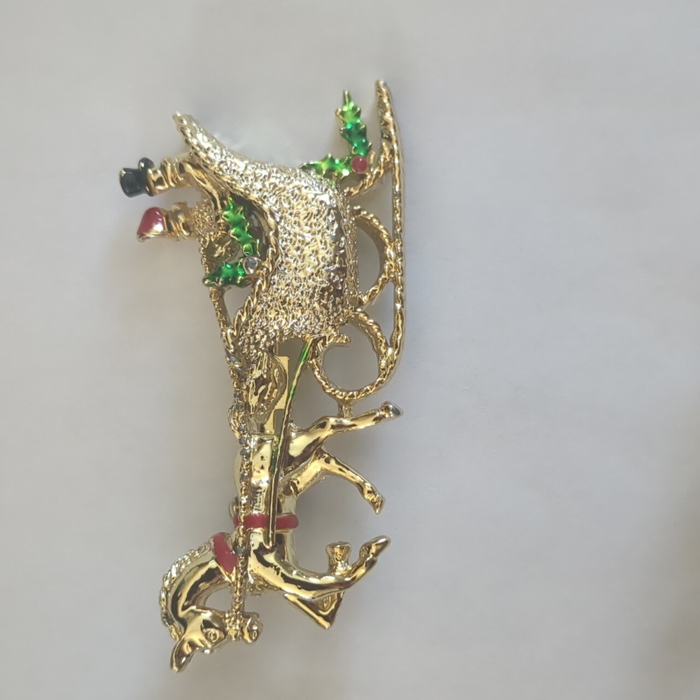 Vintage 2" Gerry's Christmas Sleigh Gold Tone Brooch